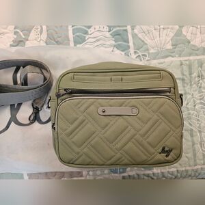 Lug carousel xl in matte luxe sage green EUC